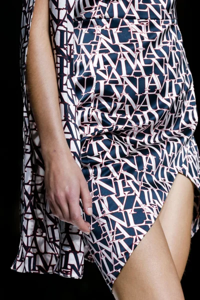Look 54